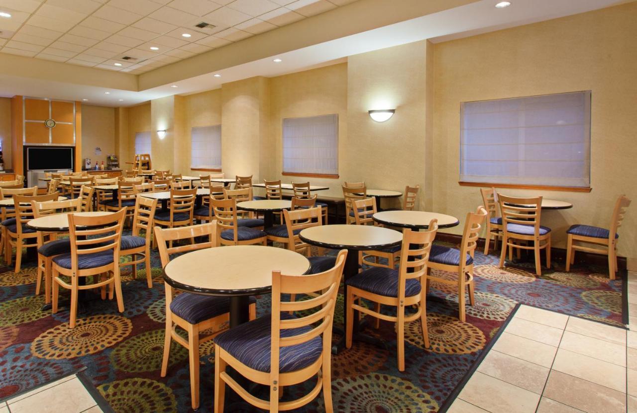 Holiday Inn Express & Suites Seattle - City Center Extérieur photo